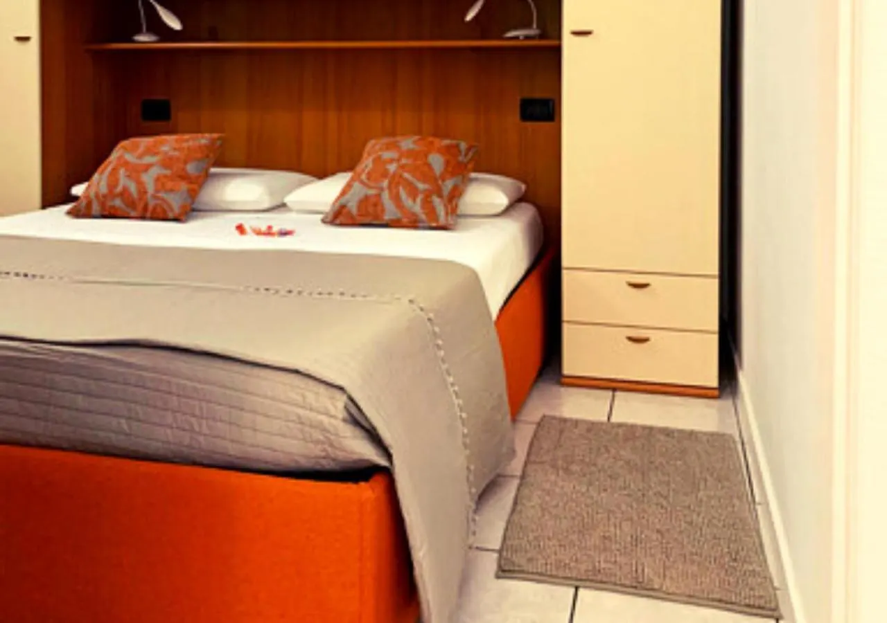 Aparthotel Gardalakeapartment a Sirmione Italia